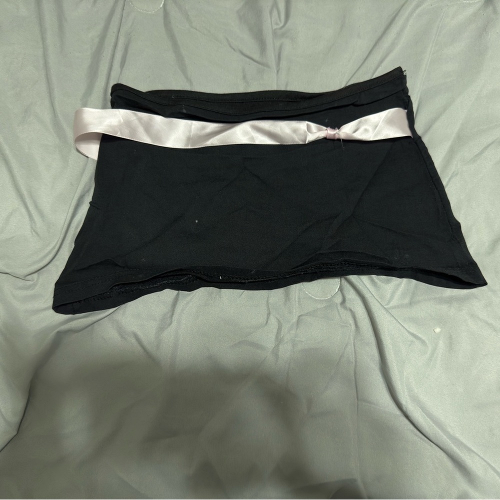 Black skirt